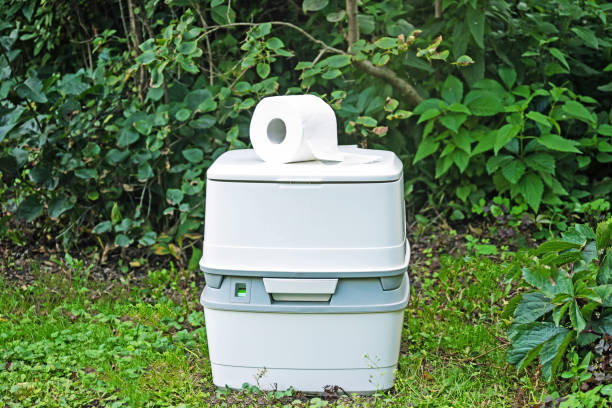 Best Affordable portable toilet rental  in Shorewood, IL