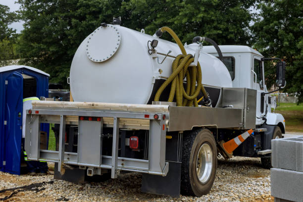 Best Portable toilet rental cost  in Shorewood, IL